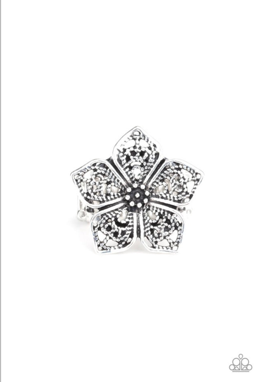 Full Bloom Fancy- Silver Ring