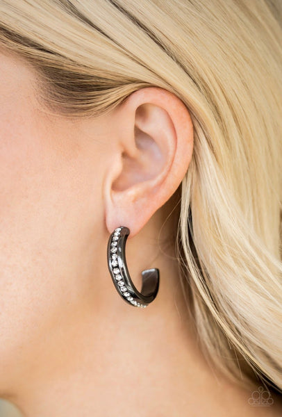 5th Avenue Fashionista- Black Hoop Earrings