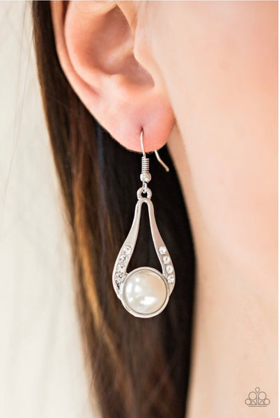 Headliner Over Heels- White Earrings