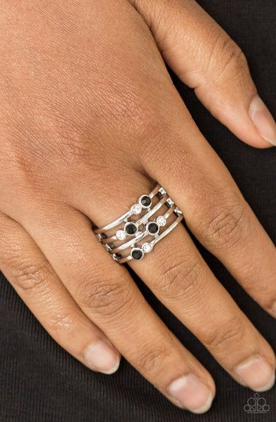 Sparkle Showdown- Black Ring