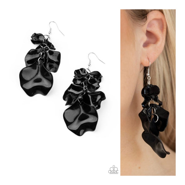 Fragile Florals- Black Earrings