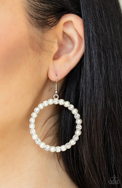 Pearl Palace- White Earrings