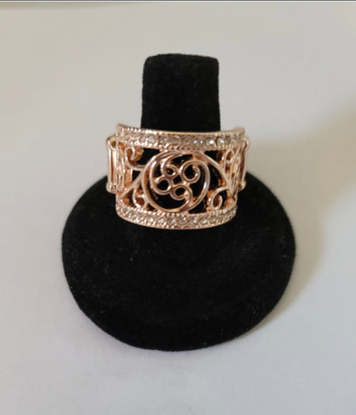 Regal Reflections- Rose Gold Ring