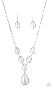 Dewy Decadence- White Necklace