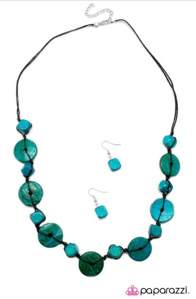 Boardwalk Party- Blue Necklace